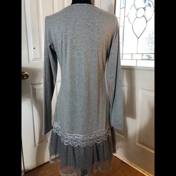 Ryu Gray Long Sleeve Tulle Slip Dress•Lace Hem•Size L - Picture 6 of 8